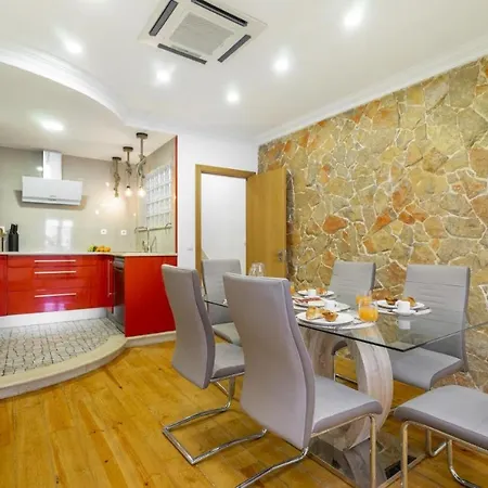 Appartement Alfama Deluxe *