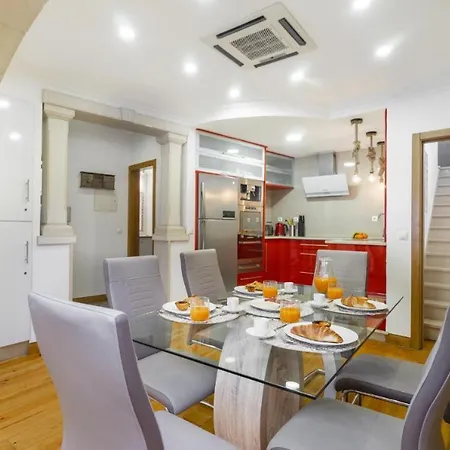 Apartament Alfama Deluxe *